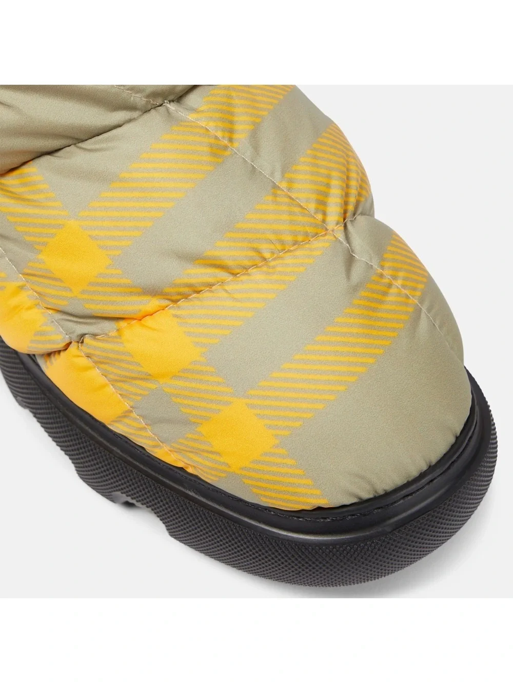 Burberry Check Pillow Padded Snow Boots, Size 40, NEW in Box with DustBag